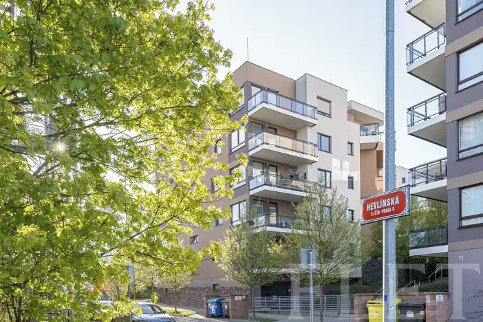 Pronájem bytu 2+kk, Praha - Zličín, Hevlínská, 56 m2