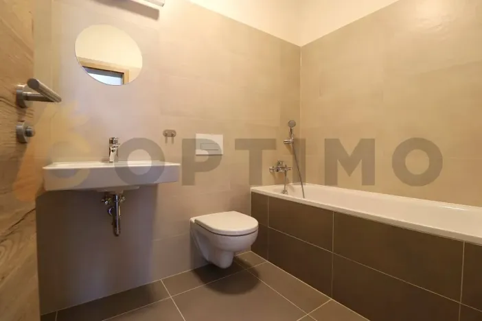 Pronájem bytu 2+kk, Kladno, Bohumila Landy, 46 m2