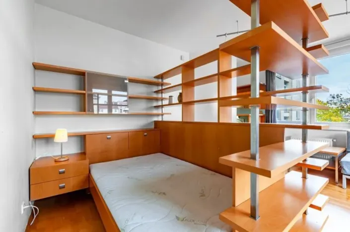 Pronájem bytu 1+kk, Praha - Vinohrady, U Zvonařky, 40 m2