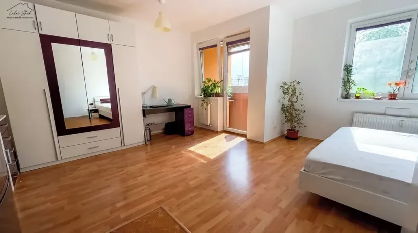 Prodej bytu 1+kk, Praha - Libuš, Dobronická, 42 m2