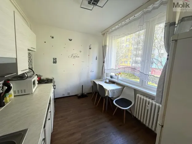 Prodej bytu 3+1, Krupka - Maršov, Karla Čapka, 68 m2
