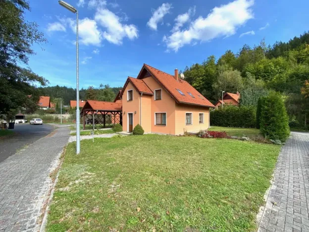 Prodej rodinného domu, Březová, 140 m2