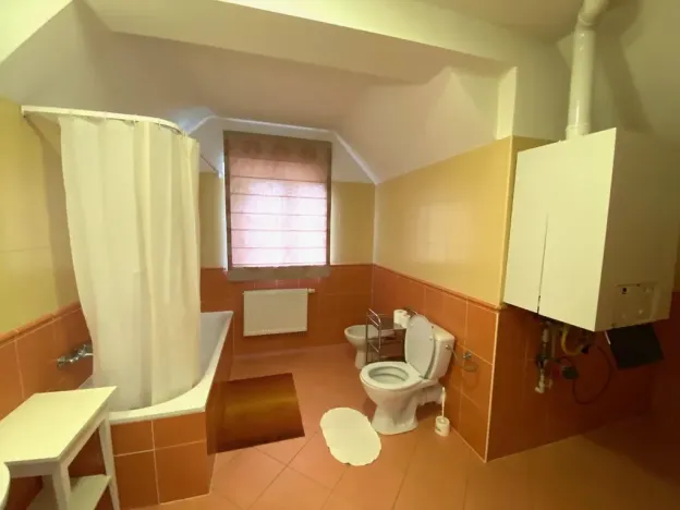 Prodej rodinného domu, Karlovy Vary, Za Motelem, 140 m2