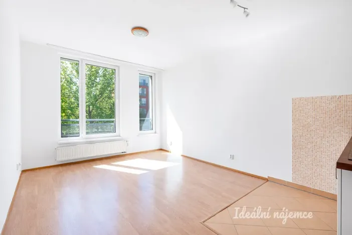 Pronájem bytu 1+kk, Praha - Stodůlky, Raichlova, 24 m2