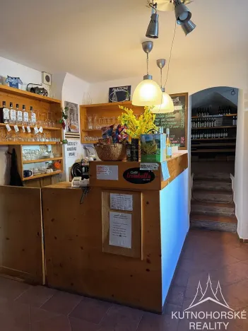 Pronájem obchodního prostoru, Kutná Hora, Václavské náměstí, 270 m2