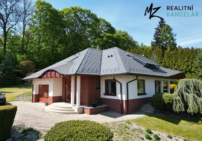 Prodej rodinného domu, Slatinky, 258 m2