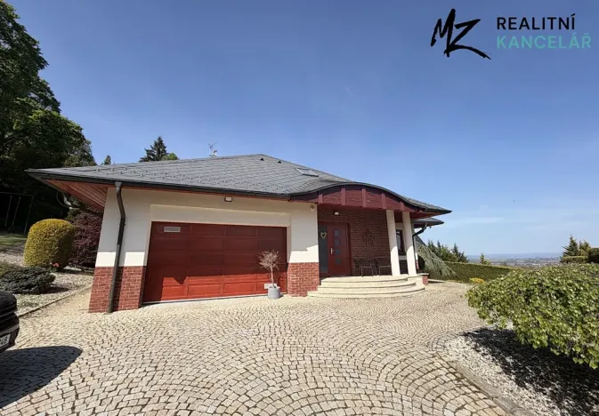 Prodej rodinného domu, Slatinky, 258 m2