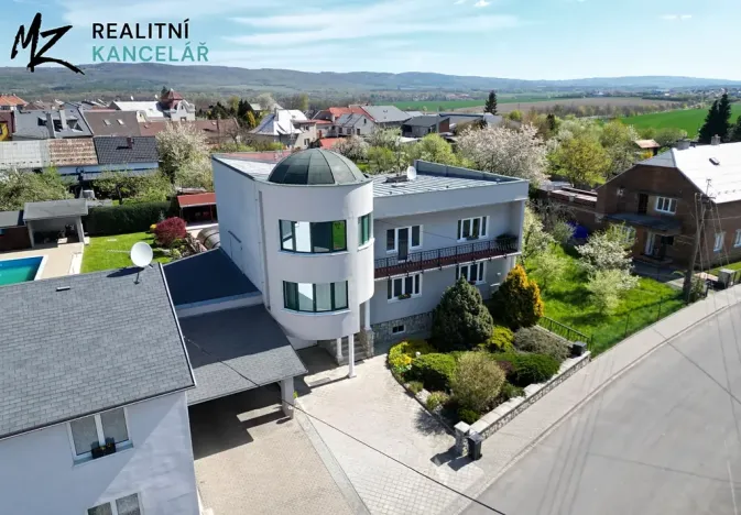 Prodej rodinného domu, Přáslavice, 300 m2