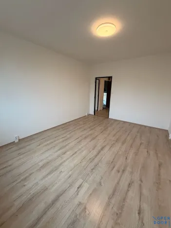 Pronájem bytu 2+1, Chomutov, Školní pěšina, 50 m2