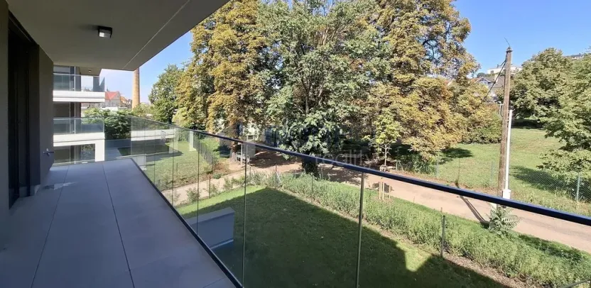 Pronájem bytu 2+kk, Praha, Kotlaska, 57 m2