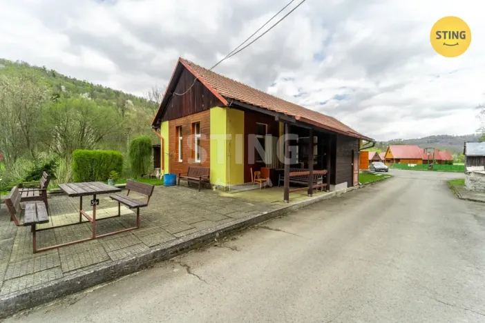 Prodej ubytování, Spálov, 813 m2