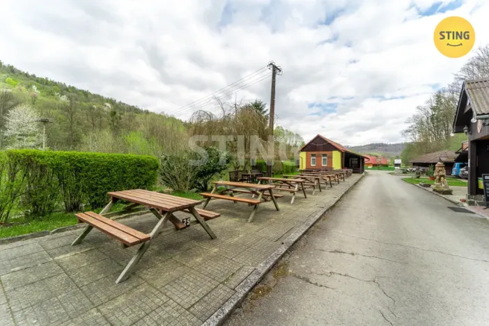 Prodej ubytování, Spálov, 813 m2