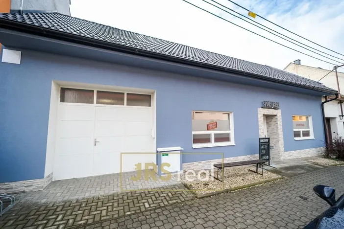 Prodej rodinného domu, Dolní Němčí, 220 m2