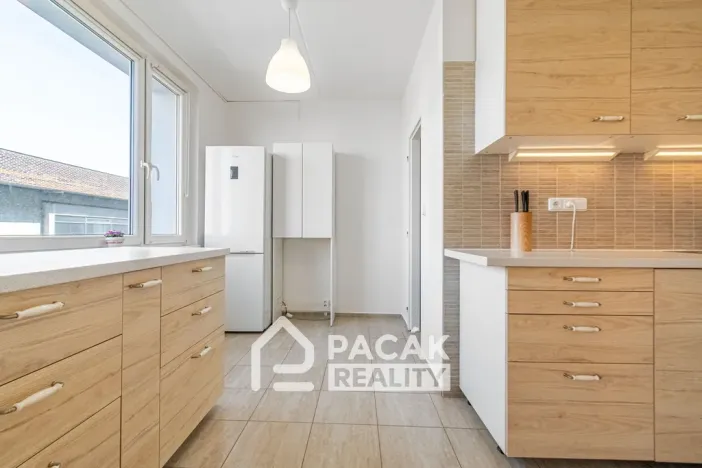 Prodej bytu 3+1, Olomouc, Nedvědova, 76 m2