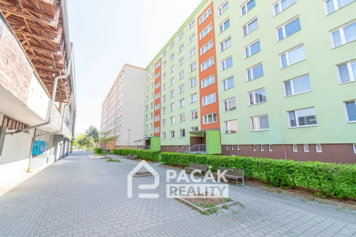 Prodej bytu 3+1, Olomouc, Nedvědova, 76 m2