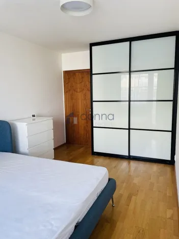 Pronájem bytu 3+kk, Praha, Jeseniova, 100 m2