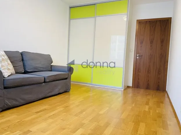 Pronájem bytu 3+kk, Praha, Jeseniova, 100 m2