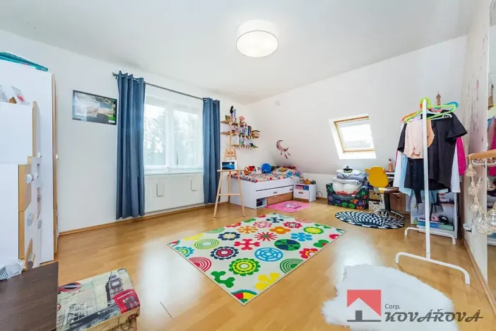 Prodej rodinného domu, Praha - Kunratice, Poběžovická, 221 m2