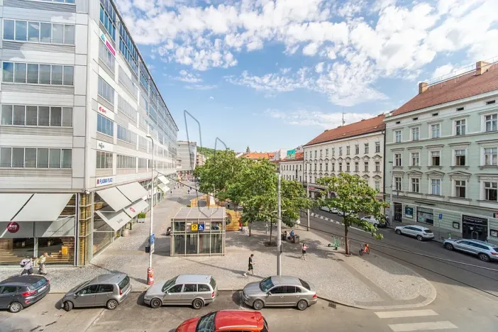 Pronájem bytu 1+kk, Praha - Smíchov, Nádražní, 28 m2