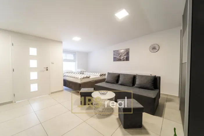 Prodej restaurace, Dolní Němčí, 220 m2