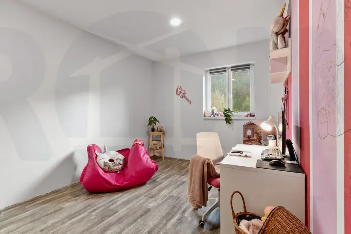 Prodej rodinného domu, Hrdlořezy, 126 m2