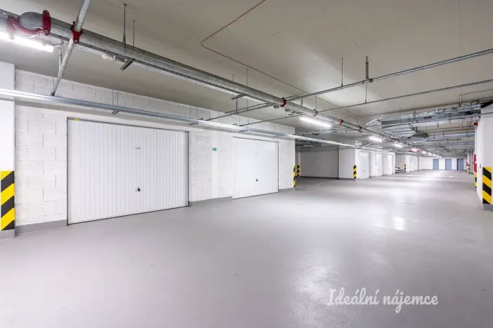 Pronájem bytu 2+kk, Praha - Vysočany, Gerstelova, 52 m2