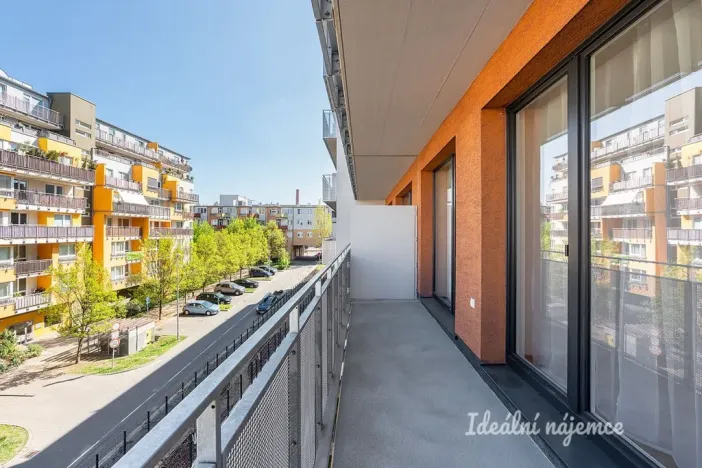 Pronájem bytu 2+kk, Praha - Vysočany, Gerstelova, 52 m2