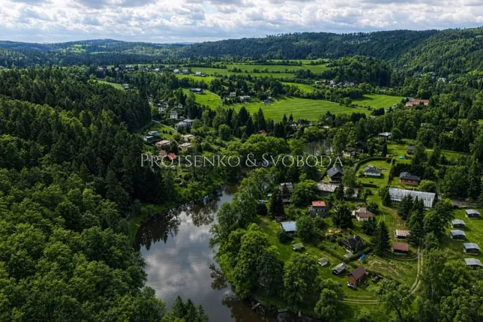 Prodej rodinného domu, Samopše, 642 m2