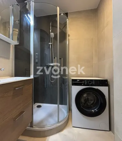 Pronájem bytu 2+1, Zlín - Malenovice, 56 m2