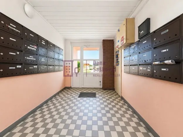 Prodej bytu 1+kk, Jindřichův Hradec - Jindřichův Hradec III, sídliště Vajgar, 28 m2