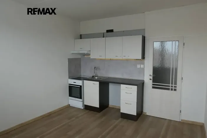 Pronájem bytu 1+kk, Plzeň, Hrádecká, 20 m2