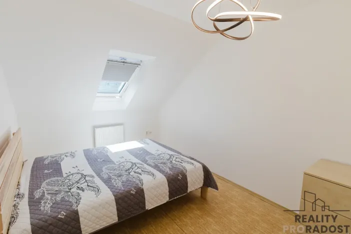 Pronájem bytu 2+1, Malešovice, 69 m2