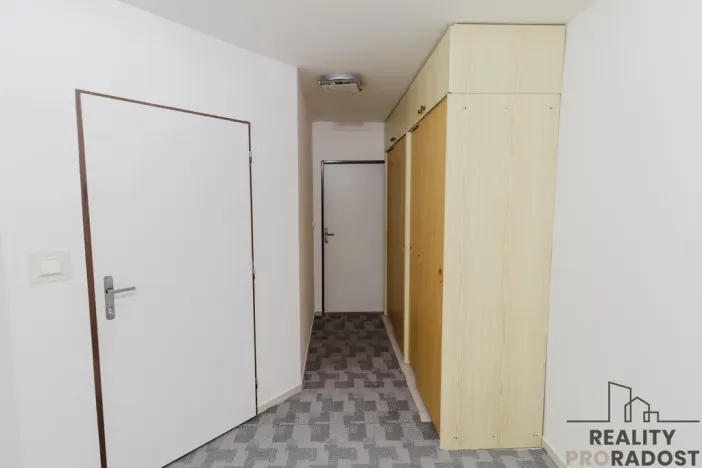 Pronájem bytu 2+1, Malešovice, 69 m2