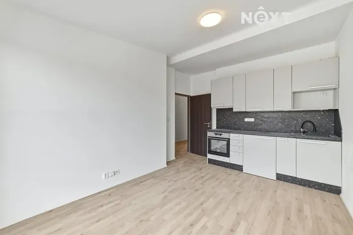 Prodej bytu 2+kk, Praha - Libeň, V zahradách, 47 m2