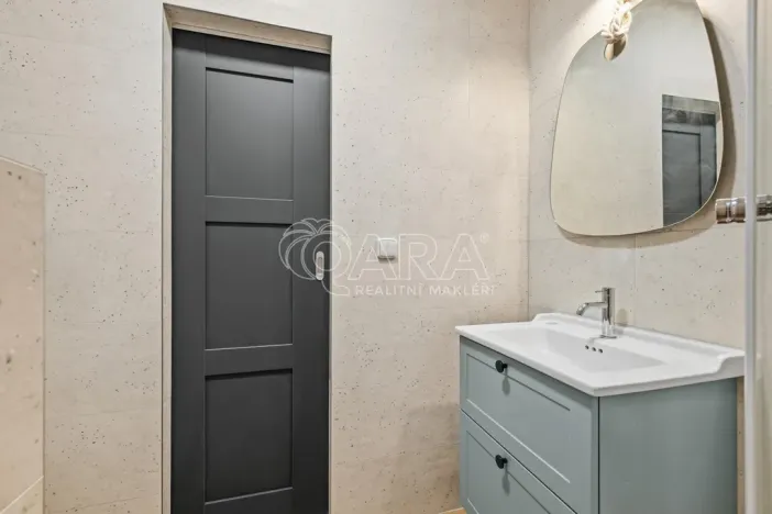 Pronájem bytu 1+kk, Strakonice - Strakonice II, Na Ohradě, 32 m2