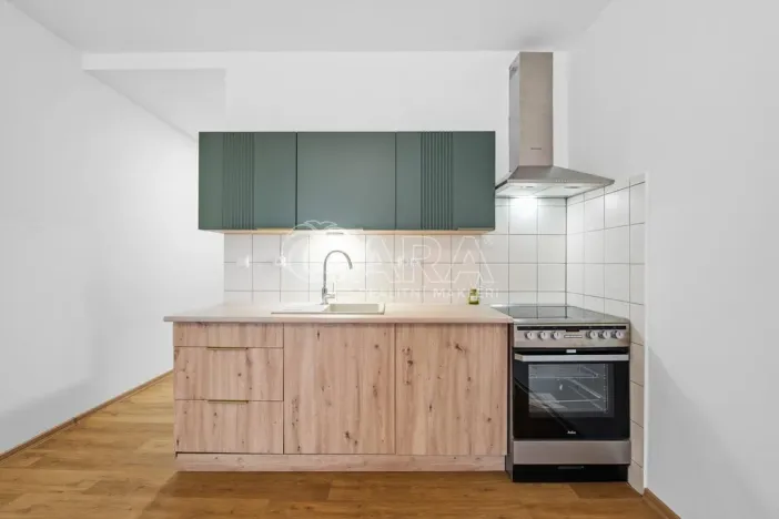 Pronájem bytu 1+kk, Strakonice - Strakonice II, Na Ohradě, 32 m2
