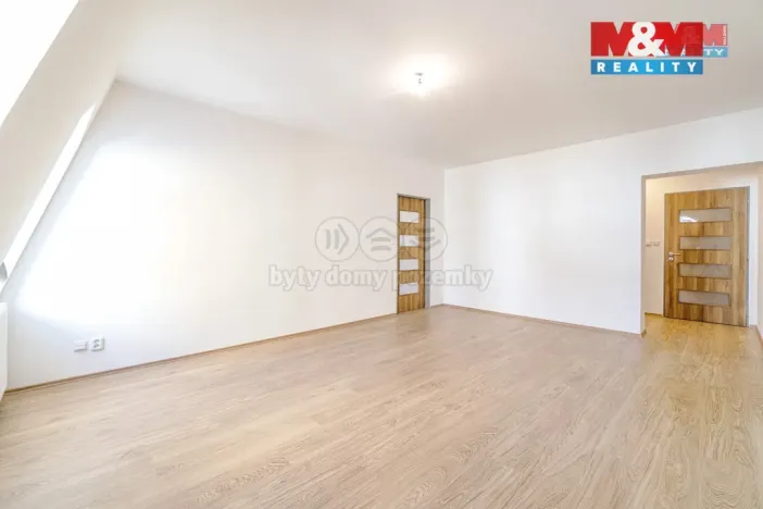 Pronájem bytu 2+kk, Jablonec nad Nisou, Anenské náměstí, 62 m2