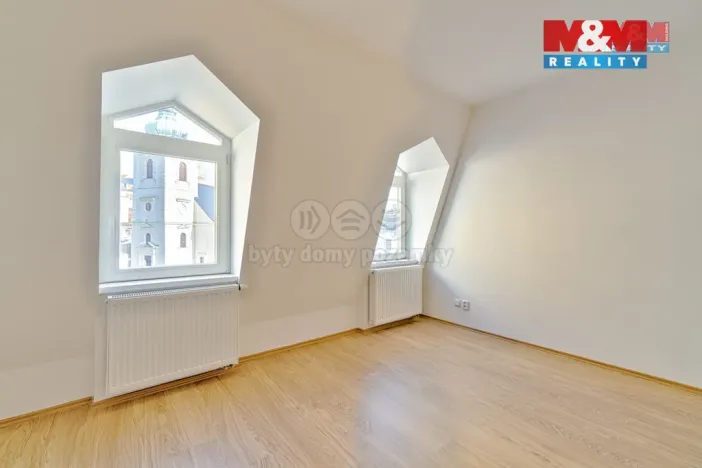 Pronájem bytu 2+kk, Jablonec nad Nisou, Anenské náměstí, 62 m2