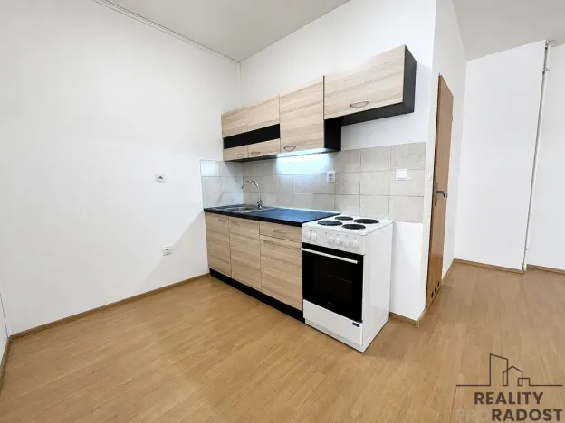 Pronájem bytu 1+kk, Hodonín, Národní třída, 50 m2