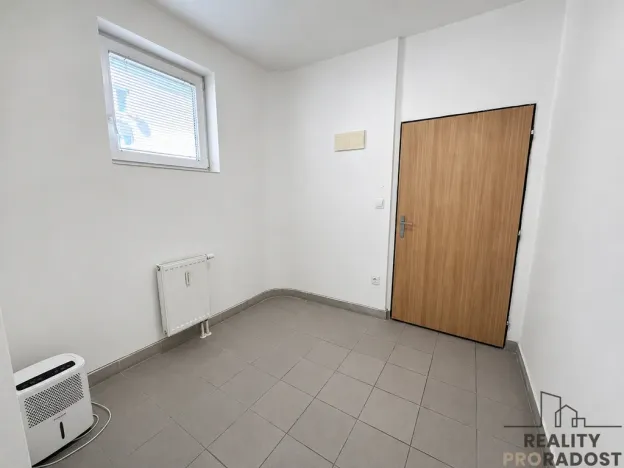Pronájem bytu 1+kk, Hodonín, Národní třída, 50 m2