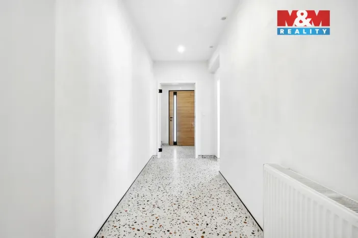 Prodej rodinného domu, Železný Brod - Bzí, 313 m2