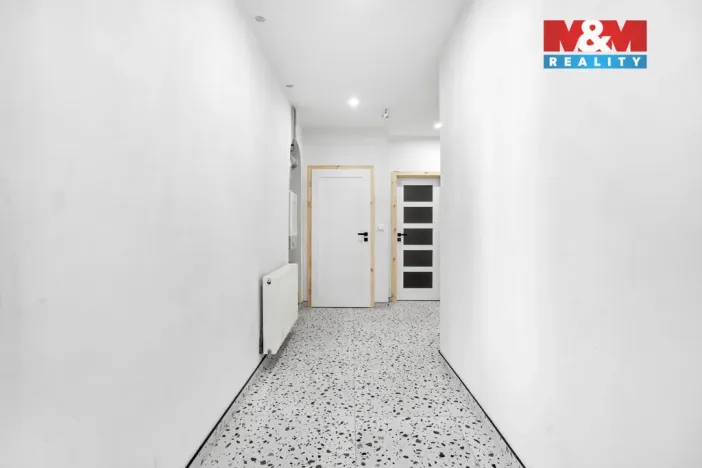 Prodej rodinného domu, Železný Brod - Bzí, 313 m2