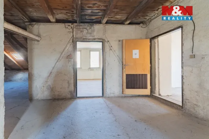 Prodej rodinného domu, Luby, Chebská, 364 m2