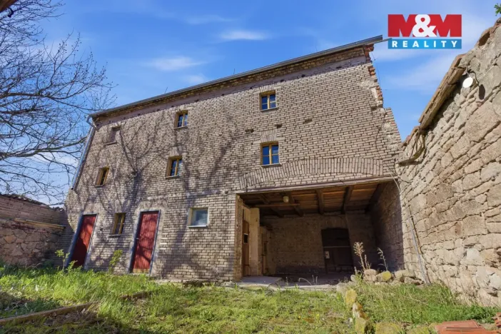 Prodej zemědělské usedlosti, Kněževes, Pražská, 90 m2