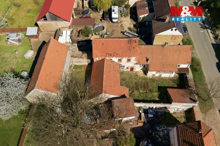 Prodej zemědělské usedlosti, Kněževes, Pražská, 90 m2