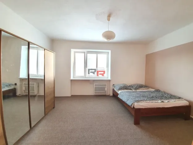 Pronájem bytu 1+1, Olomouc, Starodružiníků, 52 m2