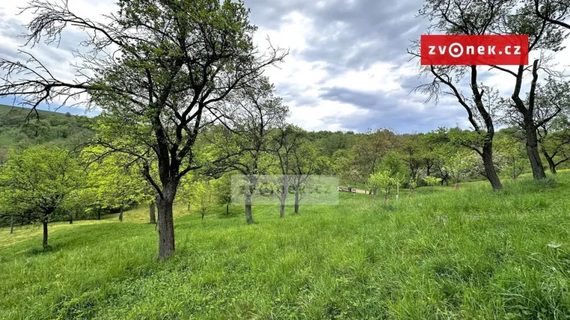 Prodej zahrady, Halenkovice, 852 m2