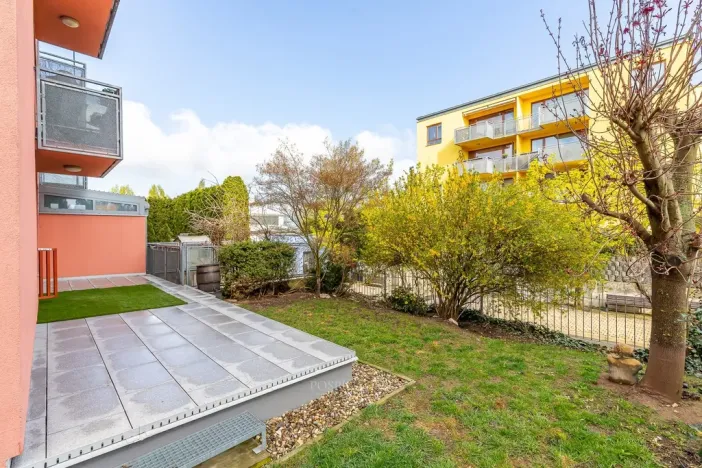 Prodej bytu 2+kk, Praha, 42 m2