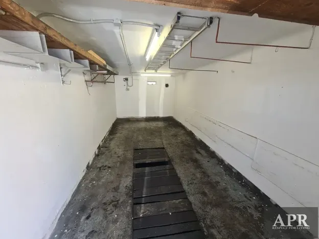 Pronájem garáže, Uherský Brod, Šumická, 18 m2