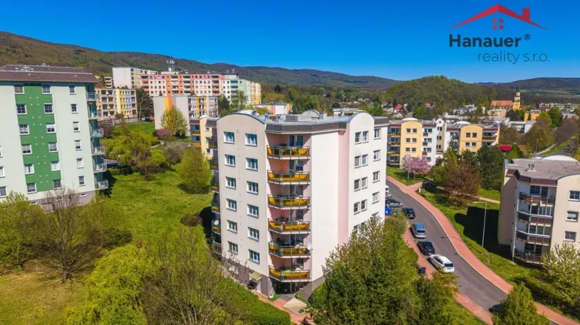 Prodej bytu 3+1, Chlumec, Stradovská, 99 m2